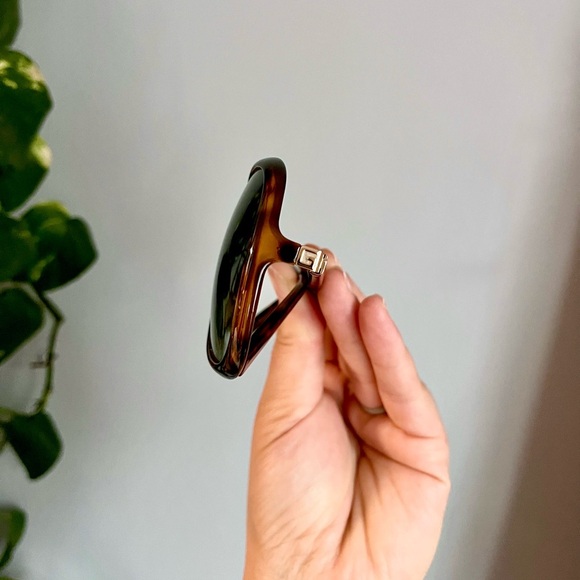 Givenchy Oversized Havana Gold Rounded Tortoise Style Sunglasses - Picture 6 of 16